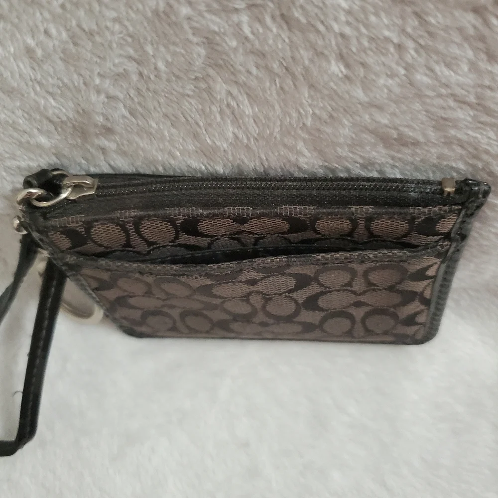 Coach Monogram Card Holder Keychain Wallet